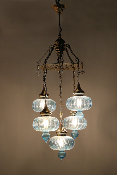Unique Special Edition Chandelier with 5 Pyrex Glasses